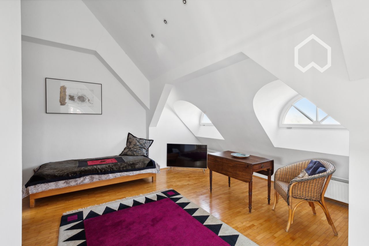 Exclusive, spacious Loft in Munich - for living and working