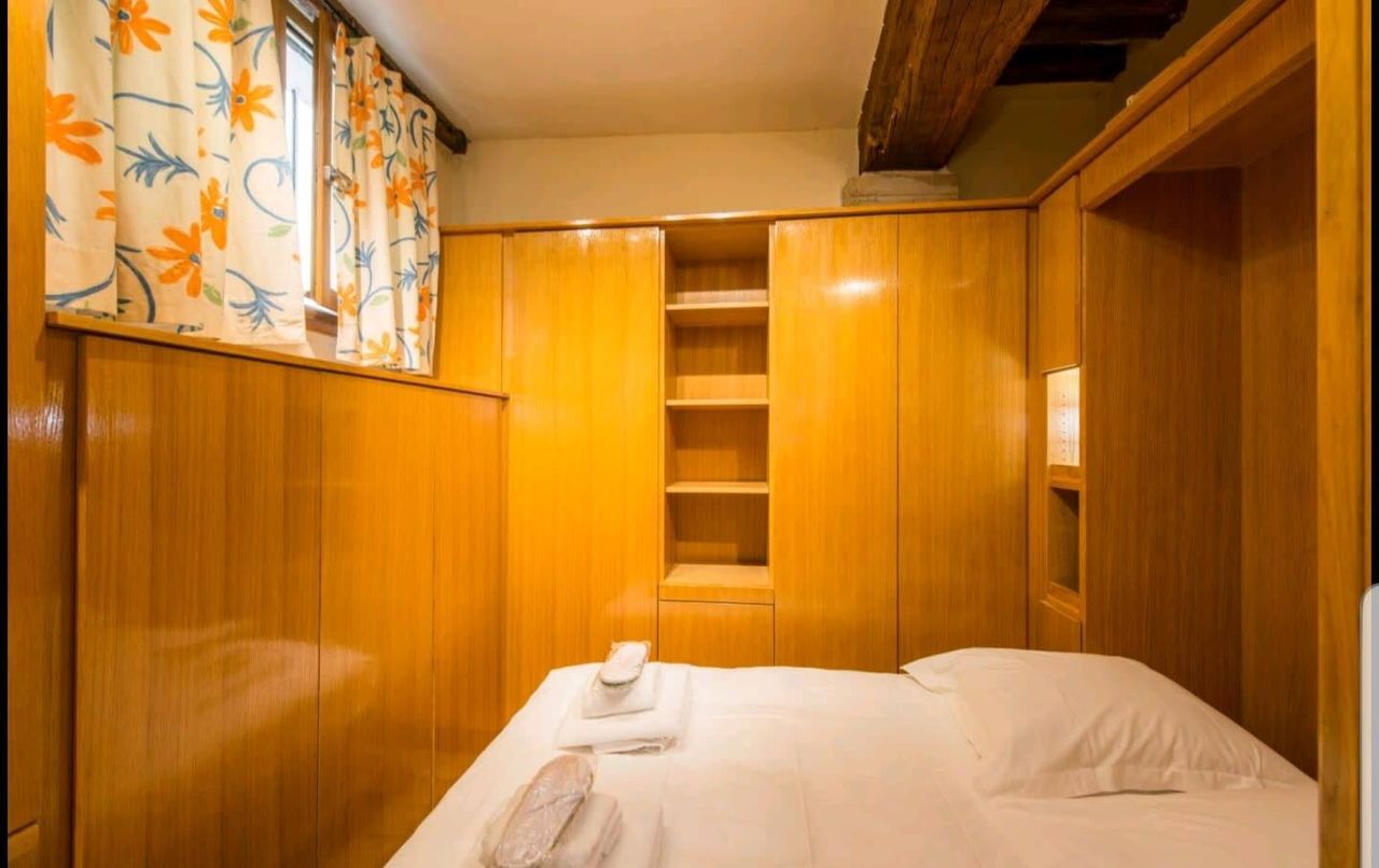 Charming one-bedroom apartment in the heart of Paris, near the Centre Pompidou!