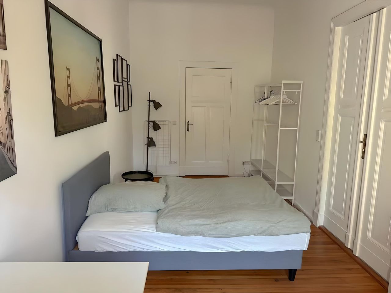 Stylish 3-room apartment in the center of trendy Berlin Kreuzberg