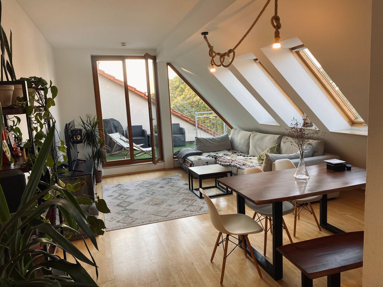 Cozy shared penthouse with beautiful terrace in Berlin Mitte