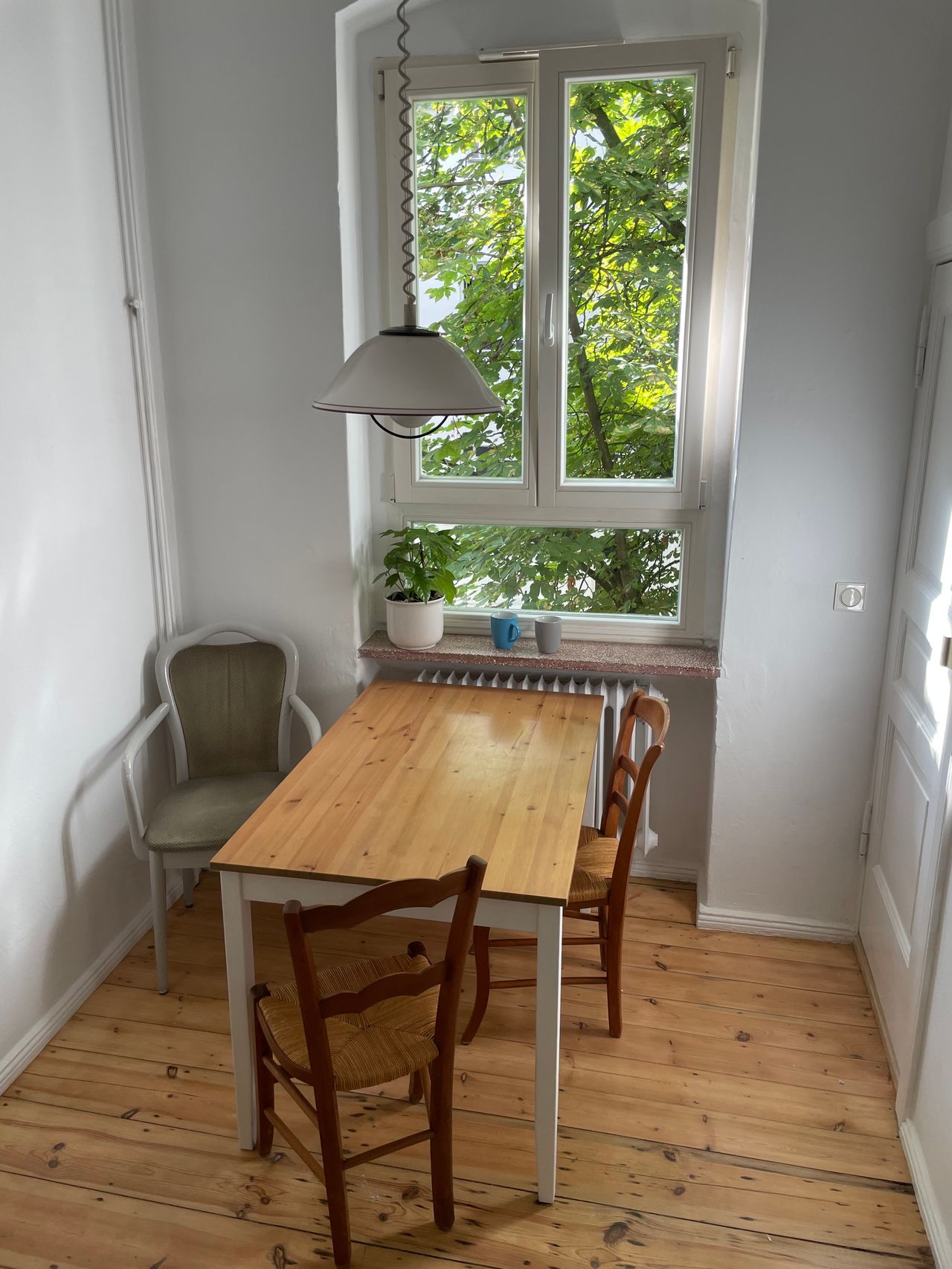 Beautiful & charming old style flat in Mitte/Gesundbrunnen