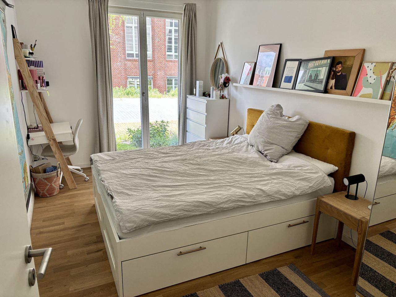 Bright, 4-rooms, Stylish, Garden, Underground Parking, Sauna
