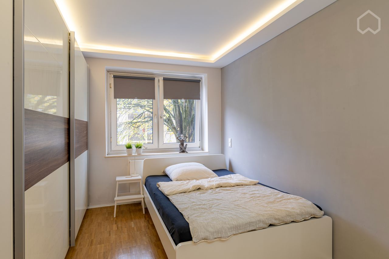 2 room apartment in Düsseldorf Mörsenbroich, quiet location
