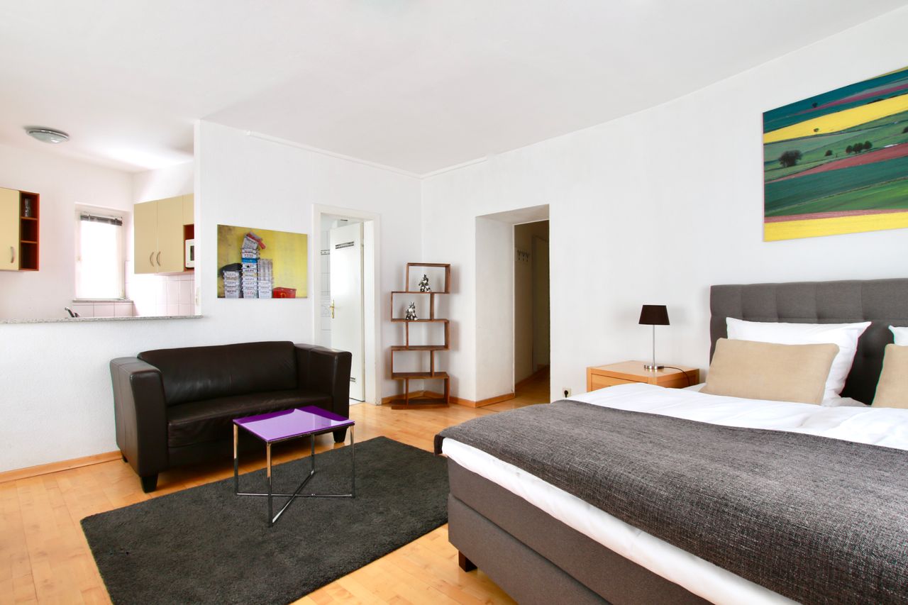 Fashionable & gorgeous suite in Belgian quartier