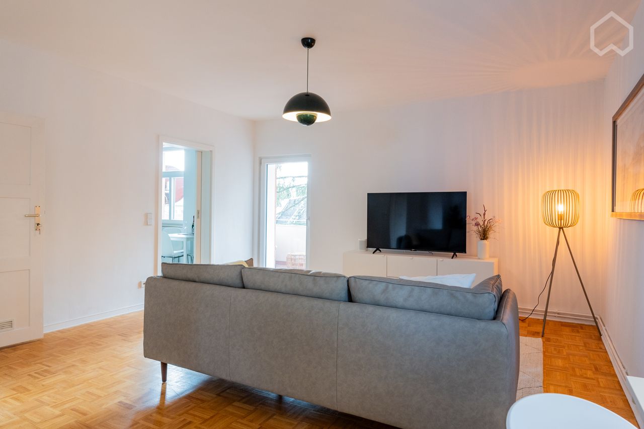 Brand New Furnished Sleep Quiet in 3 Room + Balcony flat at a cosy relaxing district of the wild main City Berlin