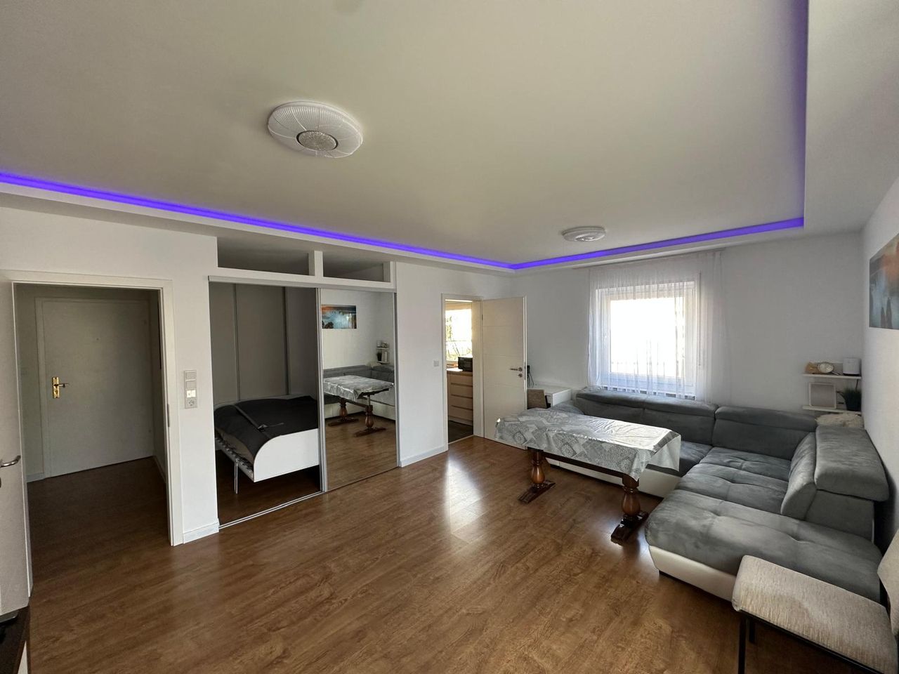 Modern 1-Room Apartment with Fitted Kitchen in Wuppertal – Thorner Straße