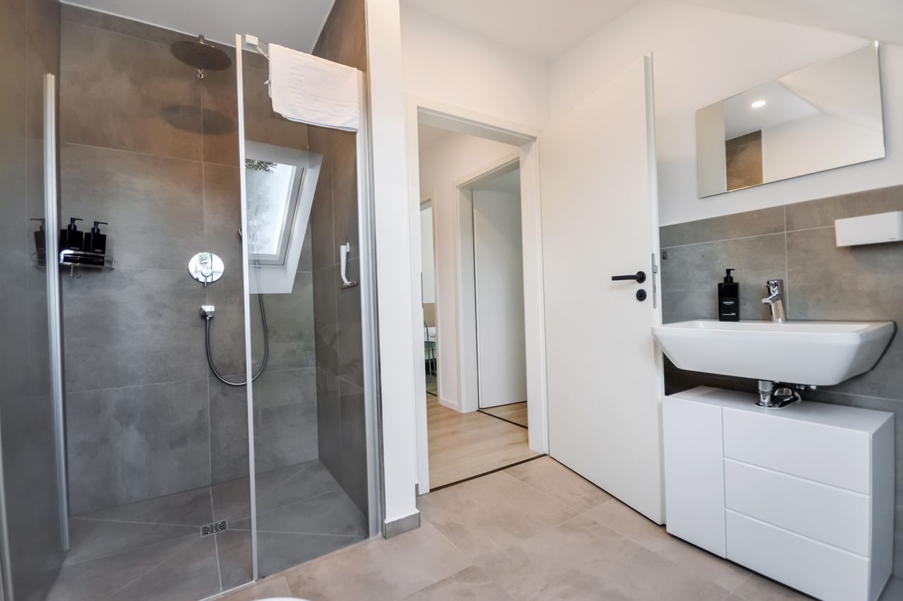 Bright, great suite in Bielefeld