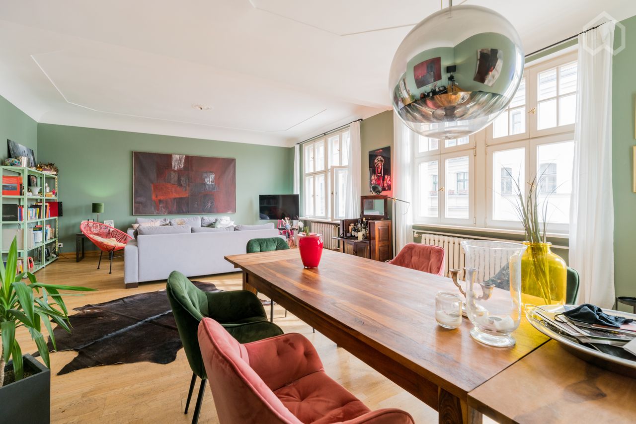 Spacious 170sqm apartment with terrace in Berlin’s best neighbourhood - Auguststrasse in Mitte