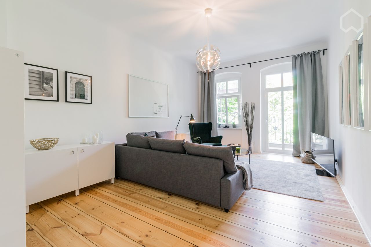 Large, bright & family-friendly apartment in Berlin-Lichtenberg