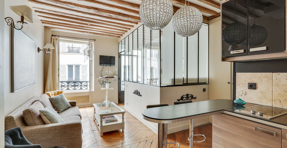 Enchanting Parisian Retreat: A Cosy flat in the Heart of Saint Germain des Pres