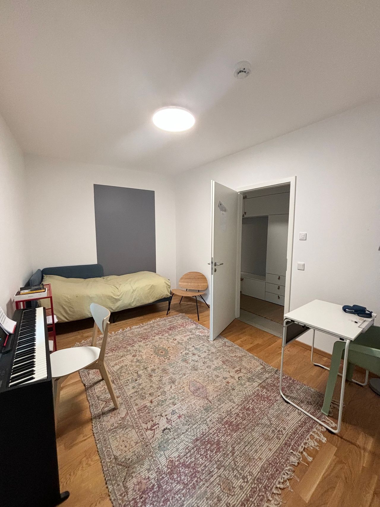 3 room flat near the Natural History Museum  (Berlin)