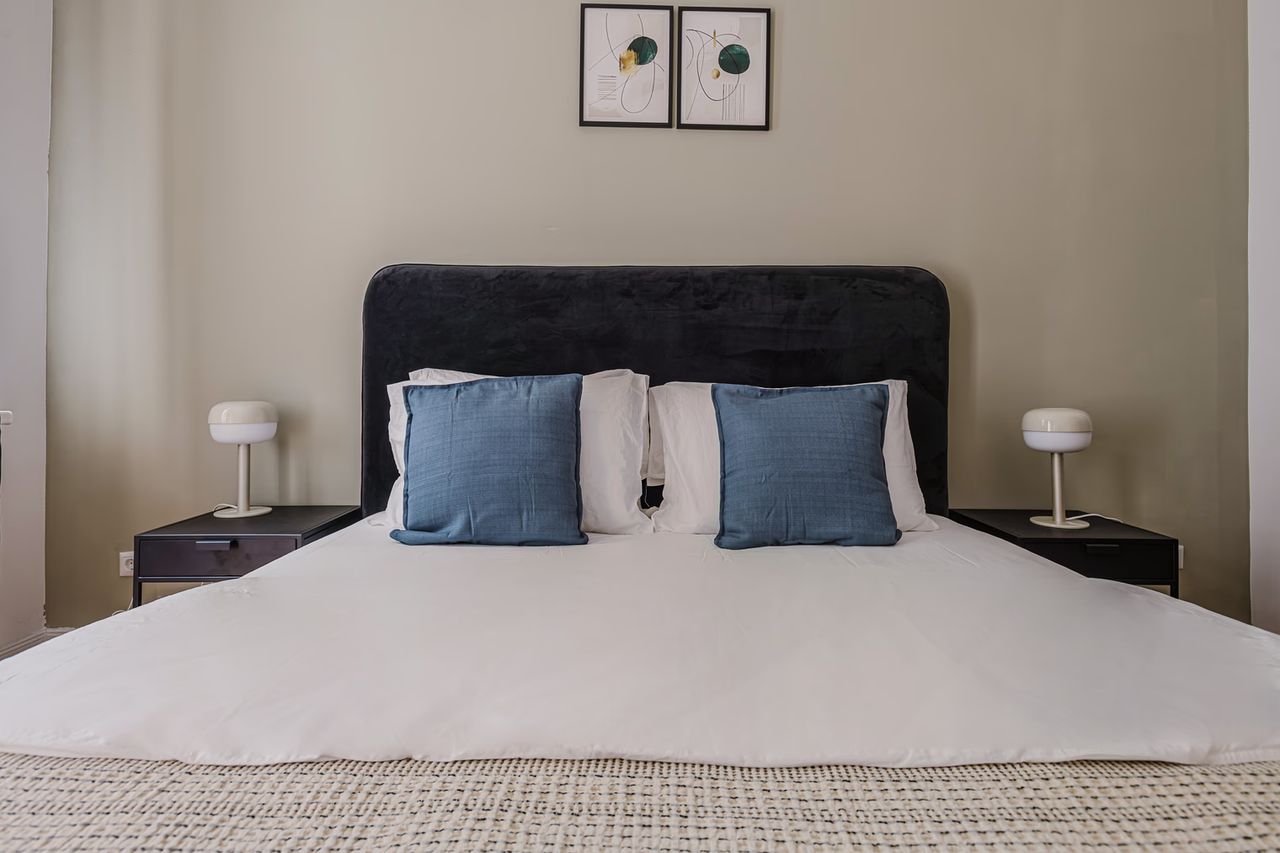 Hip Charlottenburg 1BR w/ Laundry, Fully Furnished