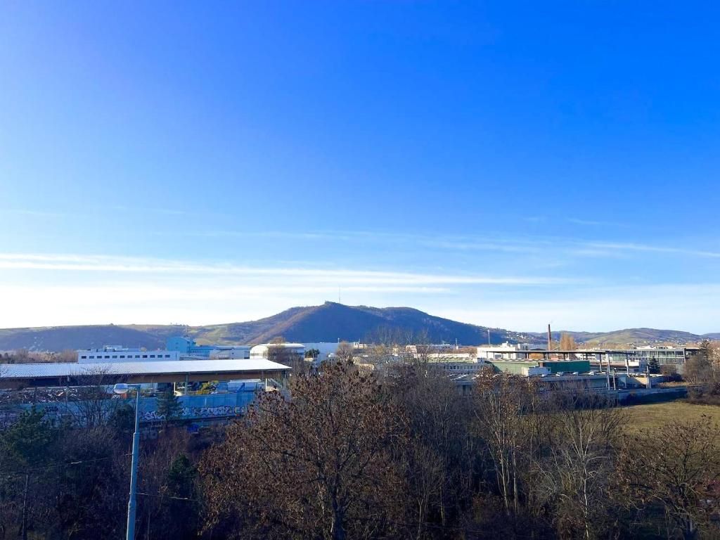 Modern Luxury Penthouse with View and private parking space