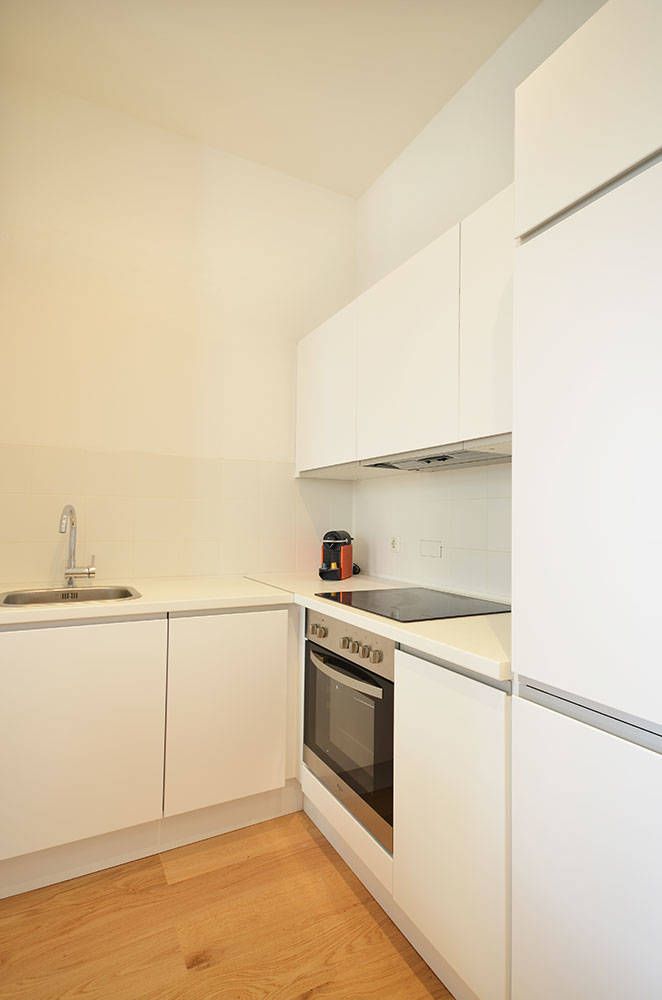 Luxury 1-bedroom business apartment in the middle of Frankfurt city near Goethe house - perfect for interim rent