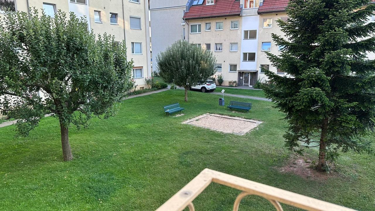 Newly Renovated 3 Room Apartment in Mariendorf