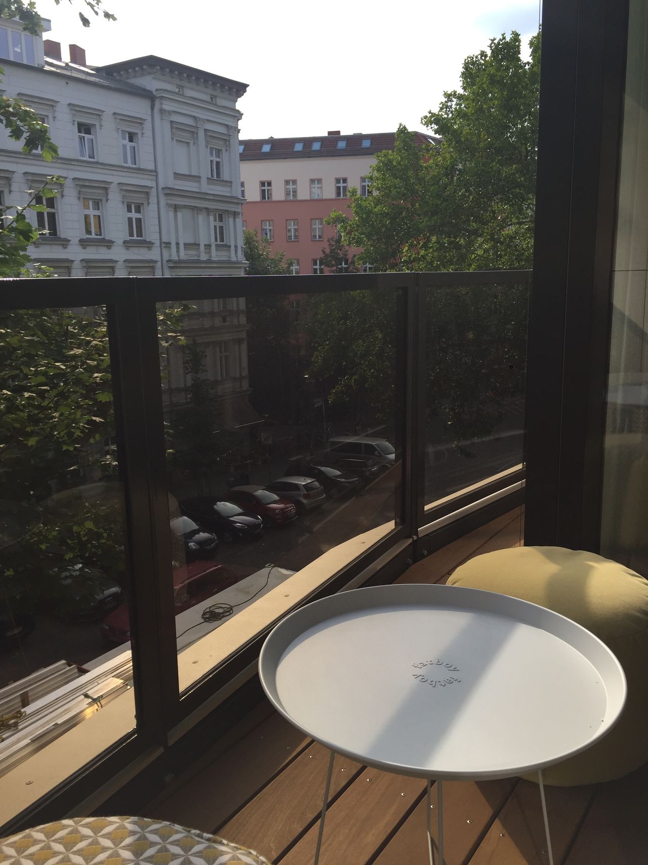 Modern stylish apartment with balcony in Mitte