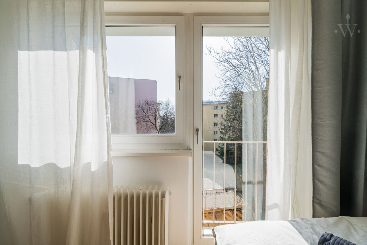 Furnished 1-room flat in a prime Berlin residential area
