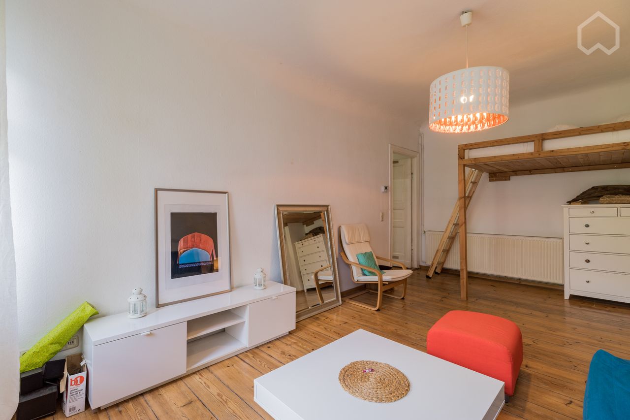 Modern, cozy flat in Berlin Fhain