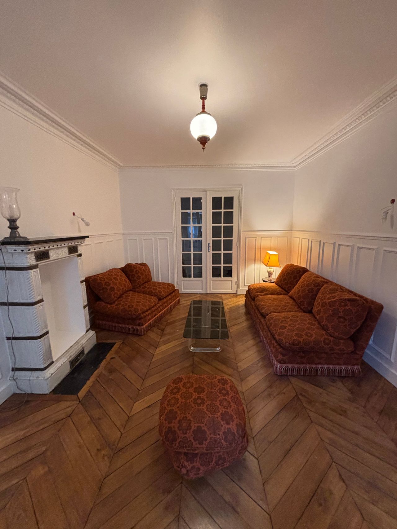 Charming haussmanien 3/4 rooms apartment in little india