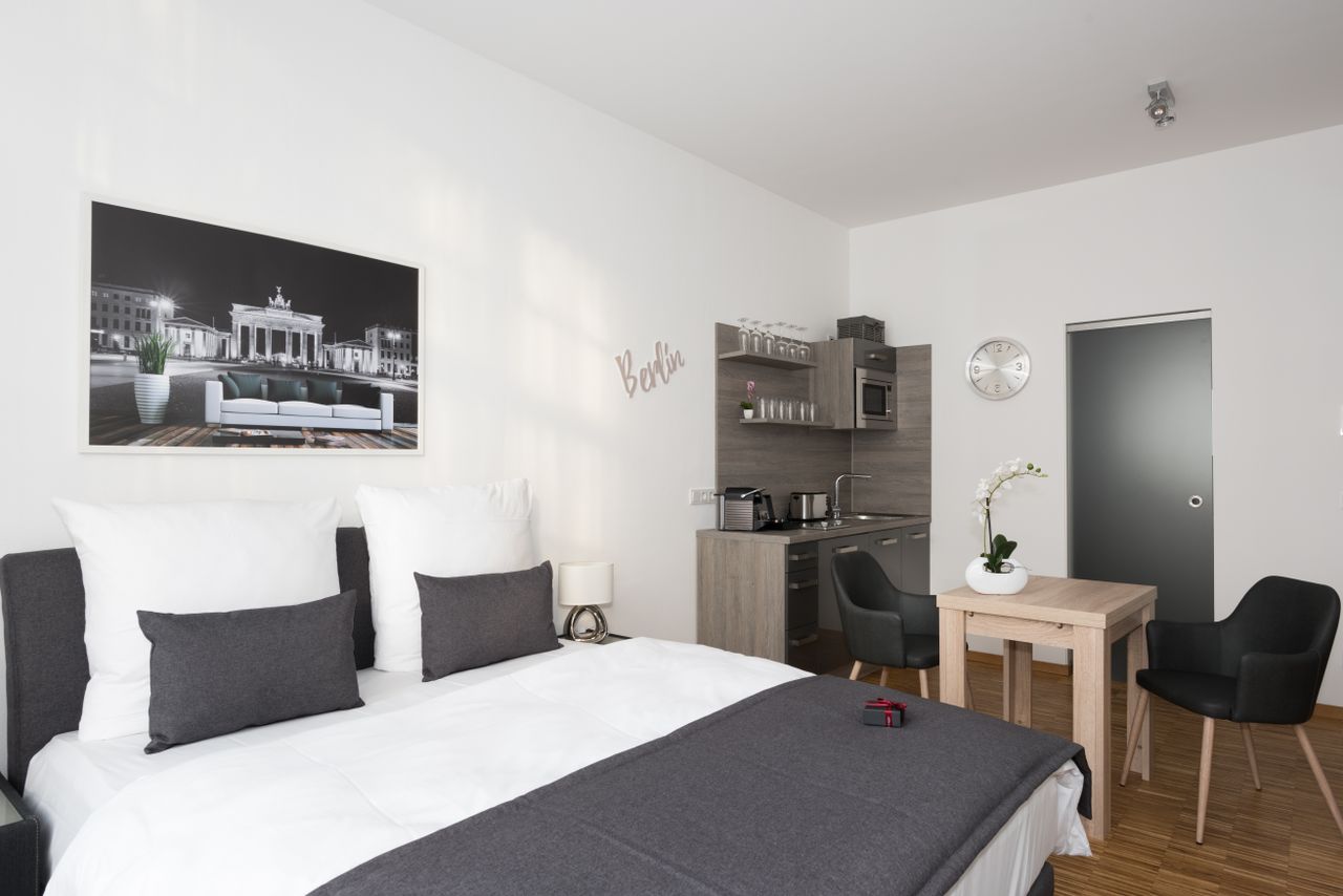 Lovely, cute suite close to city center