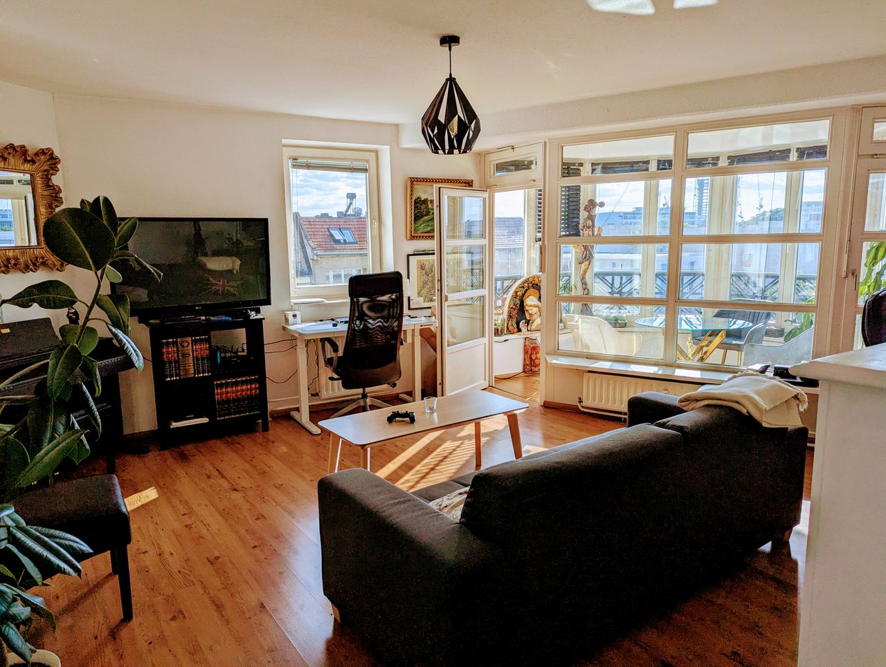 Top Floor Apartment with Beautiful View