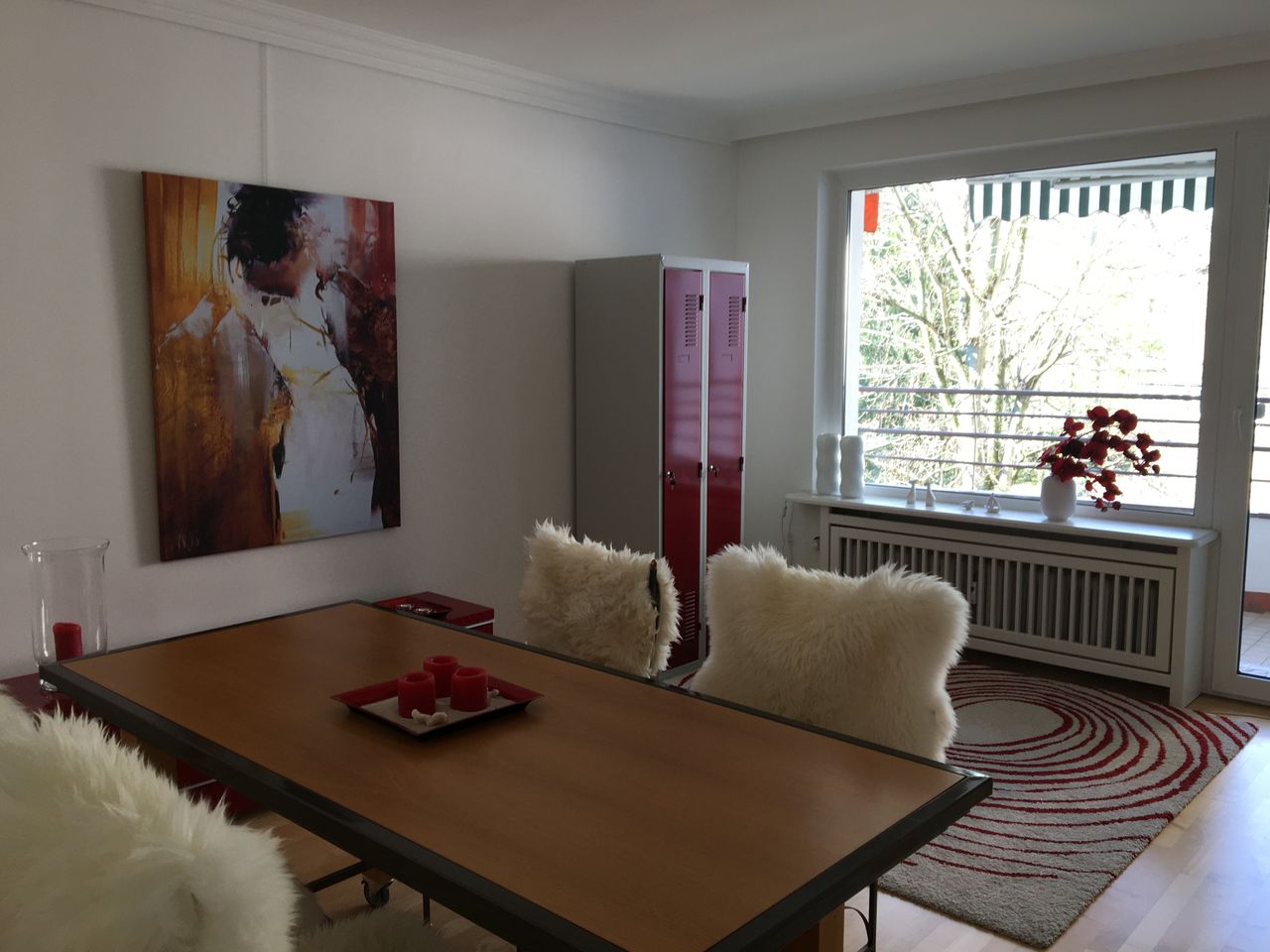 3 room apartment in Westend-North in the centre of Frankfurt.