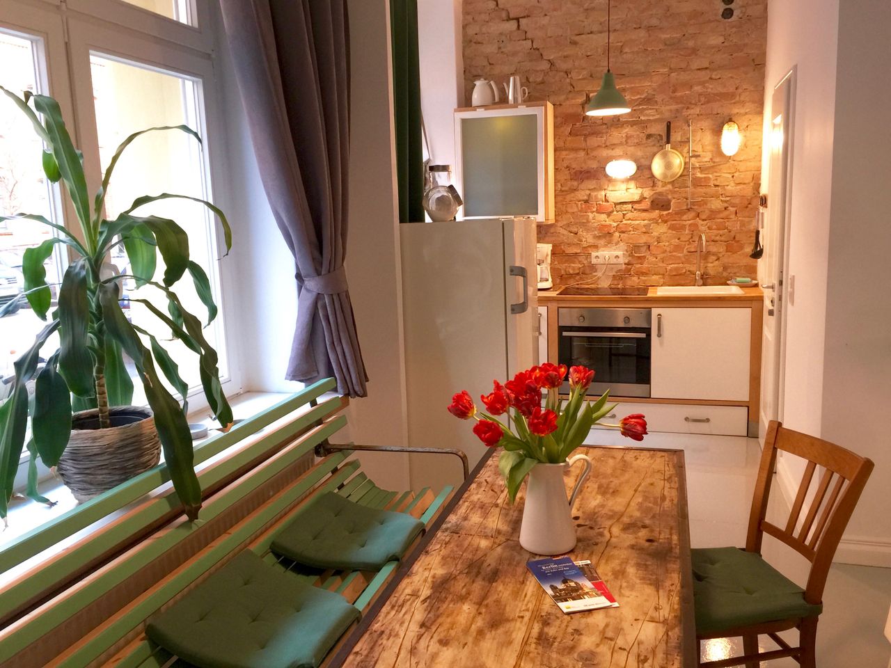 Individual apartment conveniently located in Central Prenzlauer Berg