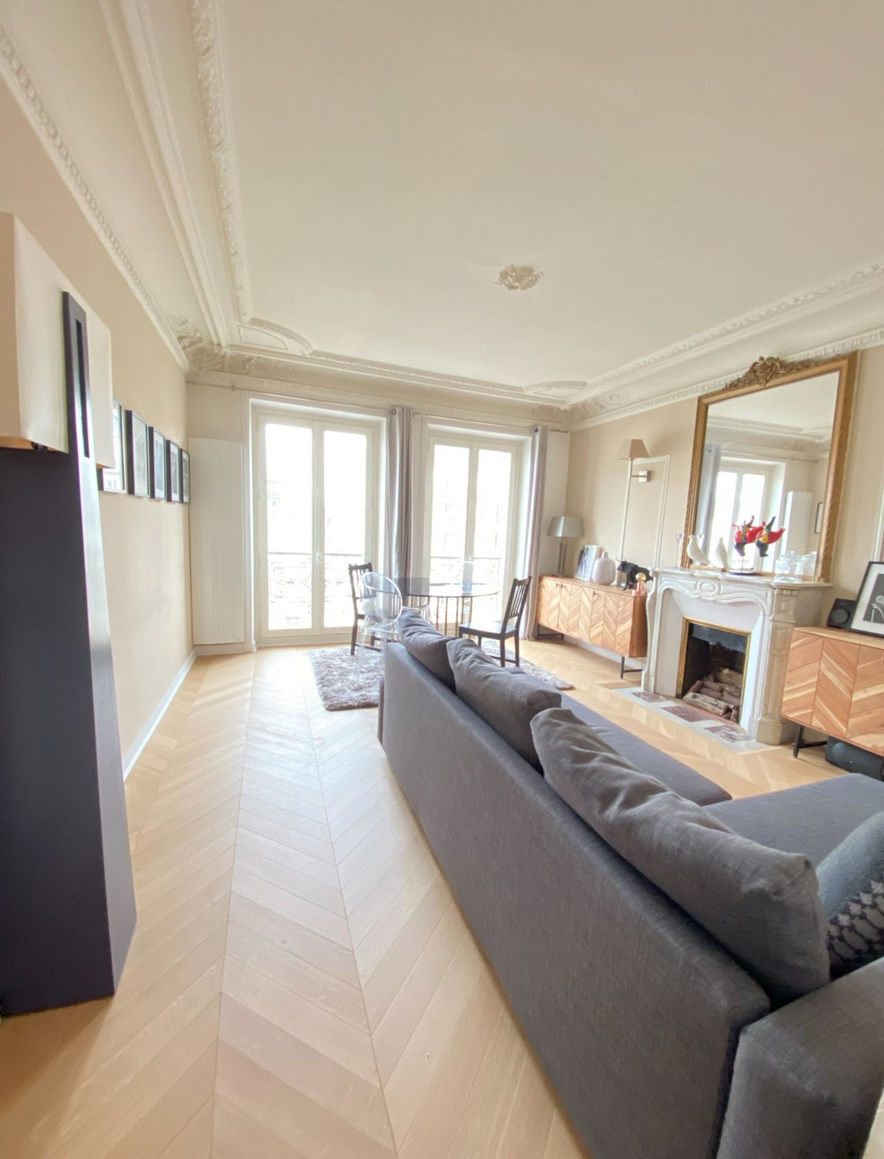 Appartement calme avec ascenseur – 1 chambre séparée – Quartier prisé Champs‑Élysées