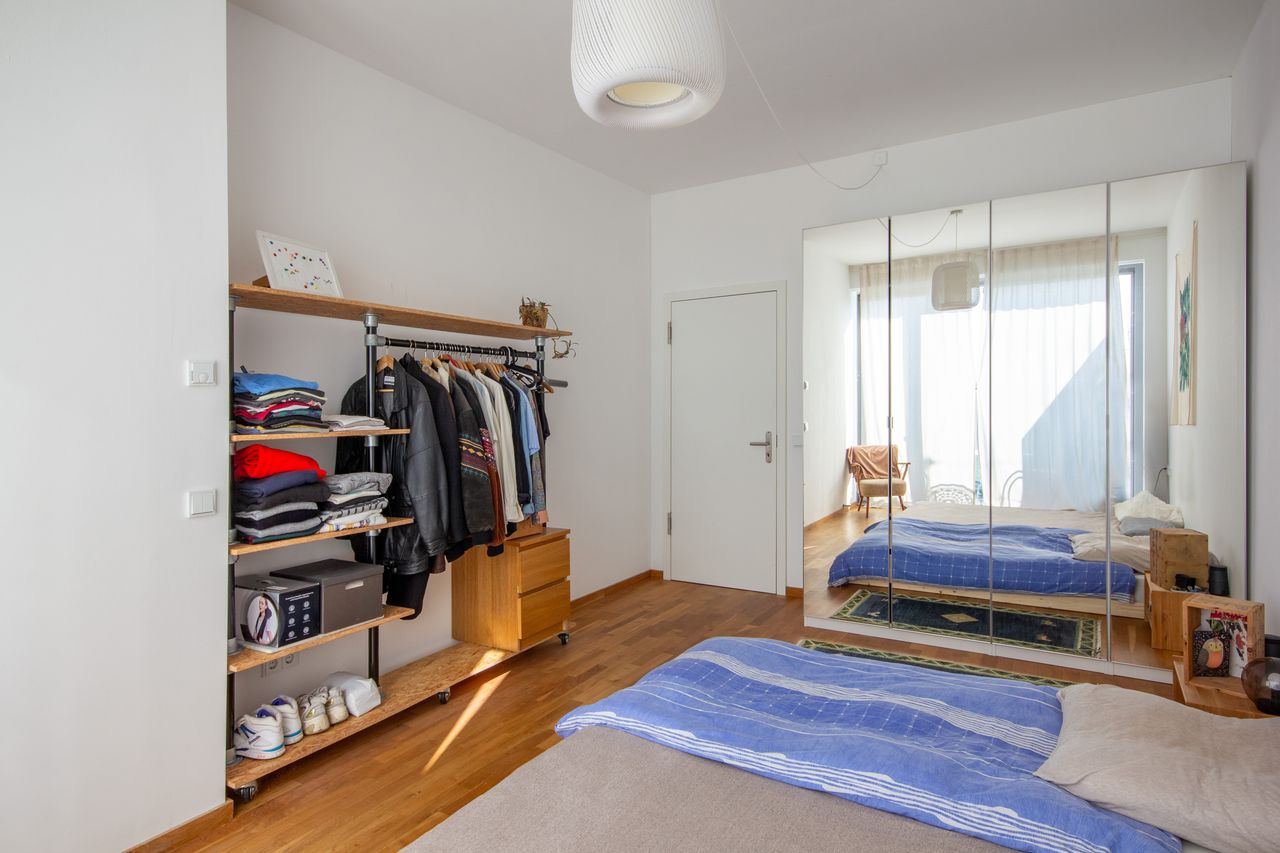 Berlin's brightest apartment for sublet (July - September)