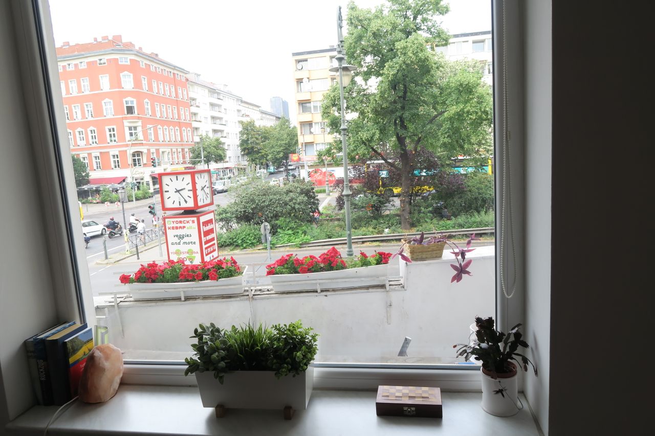 Stylish and cozy apartment with balcony in Kreuzberg/Mitte