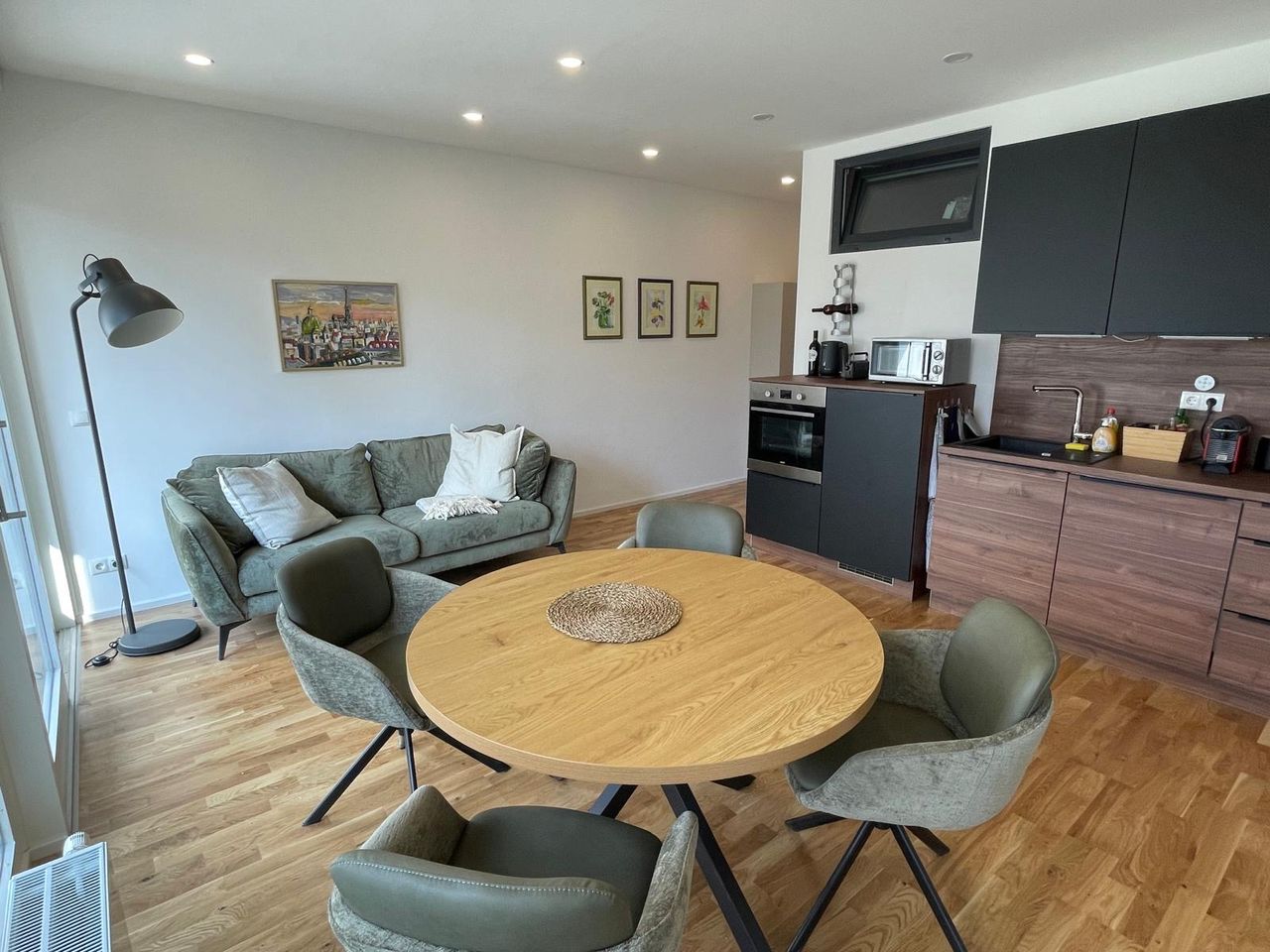 Flat with balcony and AC with garden view