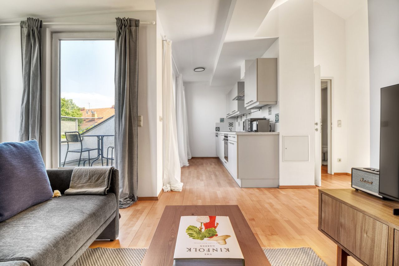 Modern Hietzing 1BR w/ Community Garden & Private Terrace