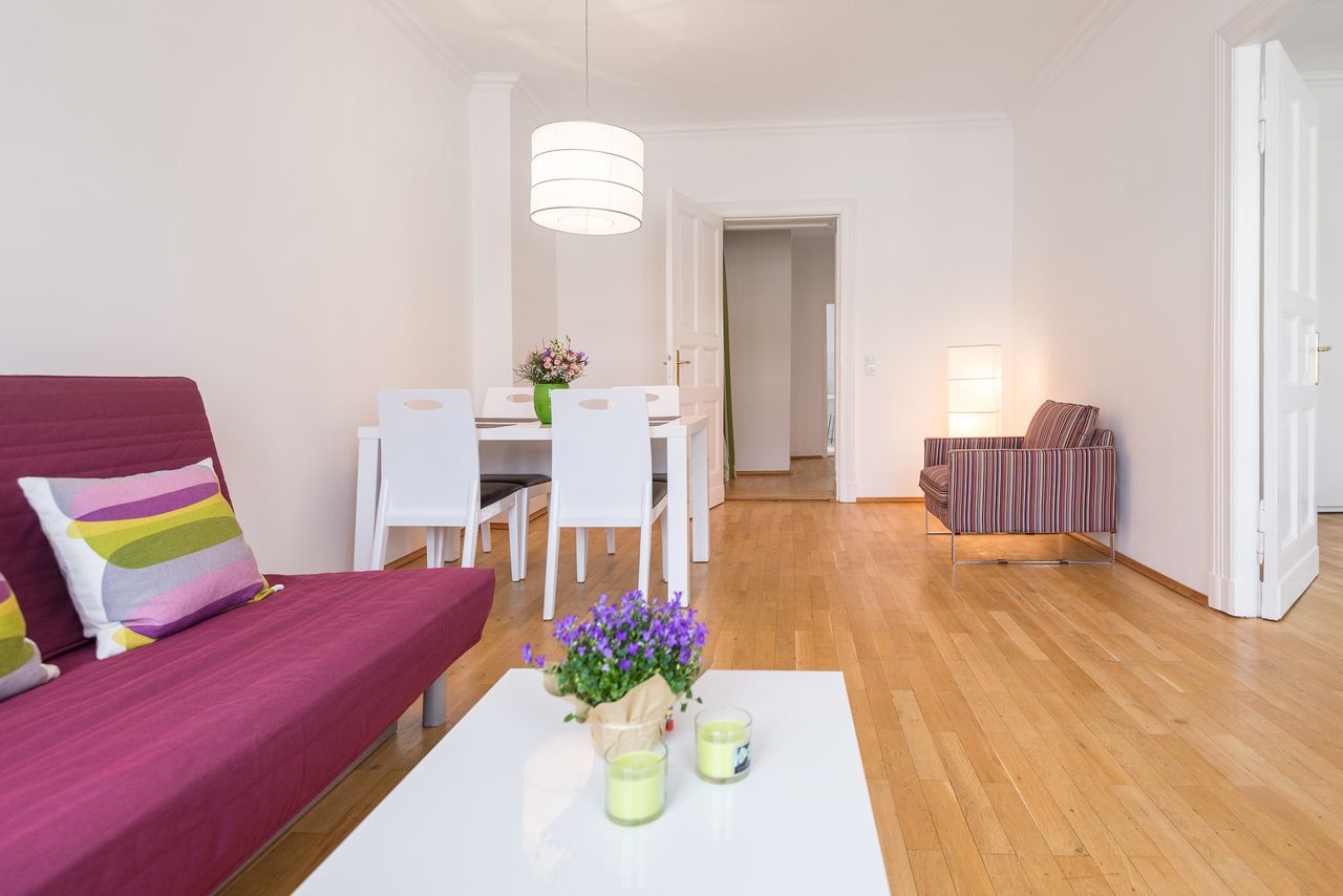 🌻 Comfortable 2 rooms Apartment in 10627 Berlin weekly/monthly rent