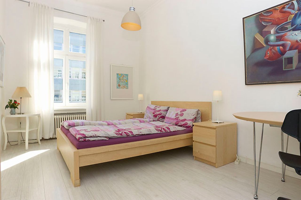 Gallery apartment in city center