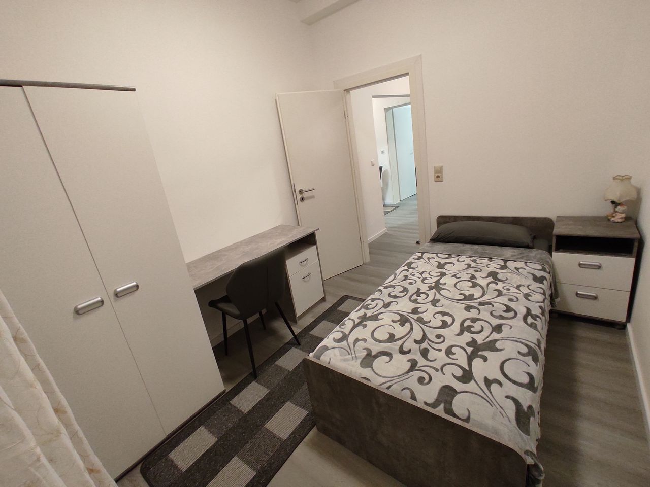 Cute design 3 rooms apartment for 3 persons.