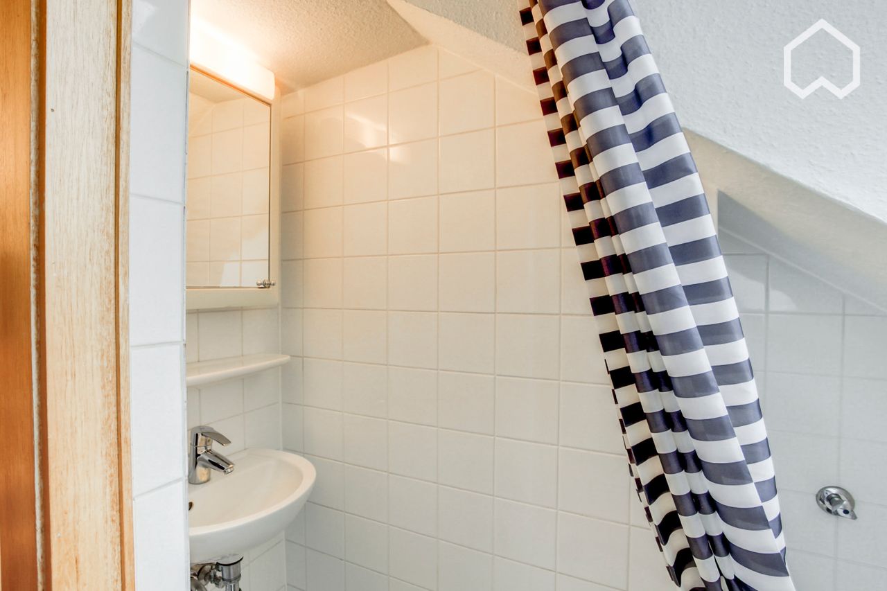 Cute smart home apartment, located in Sülz Cologne's favorite district