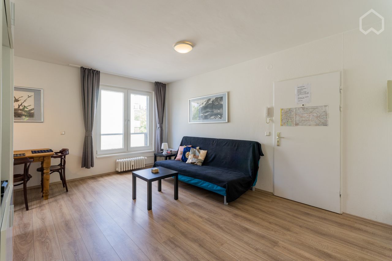 Bright and cozy flat in Schöneberg