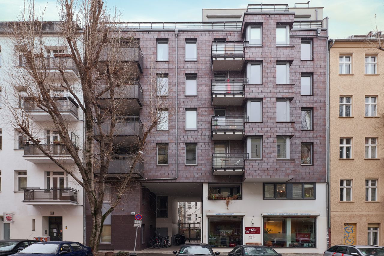 Quiet, beautiful apartment