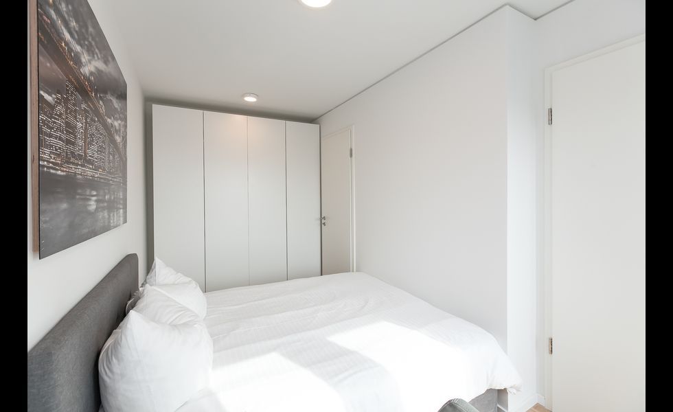 Modern & neat apartment close to city center
