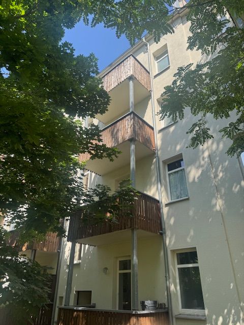 Charming 2-room flat at Edlichstraße 21 - newly renovated & fully furnished