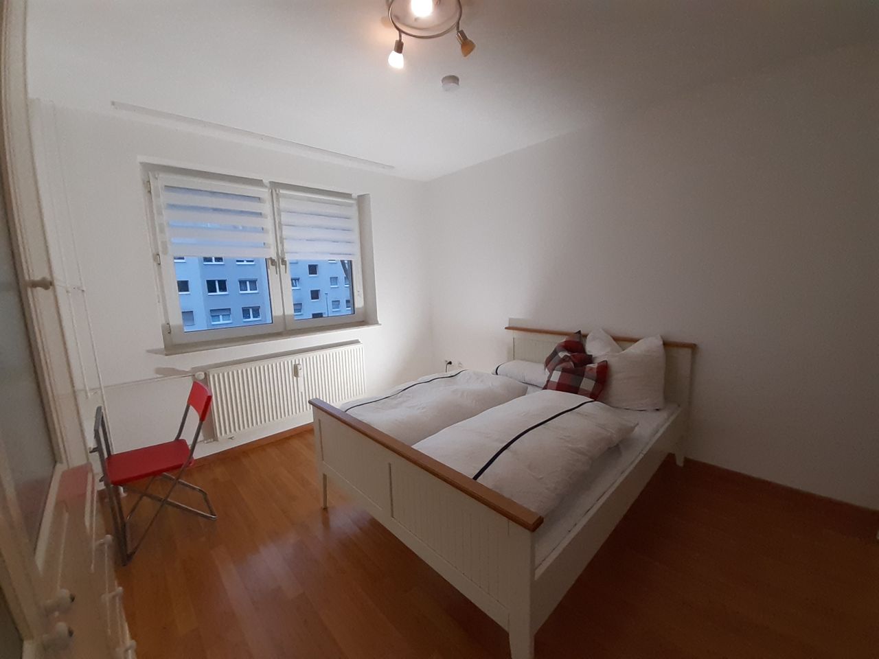 D - E - F - KR Frankfurt Niederrad Perfect shaped appartment including everything that you need, 3 rooms and balcony