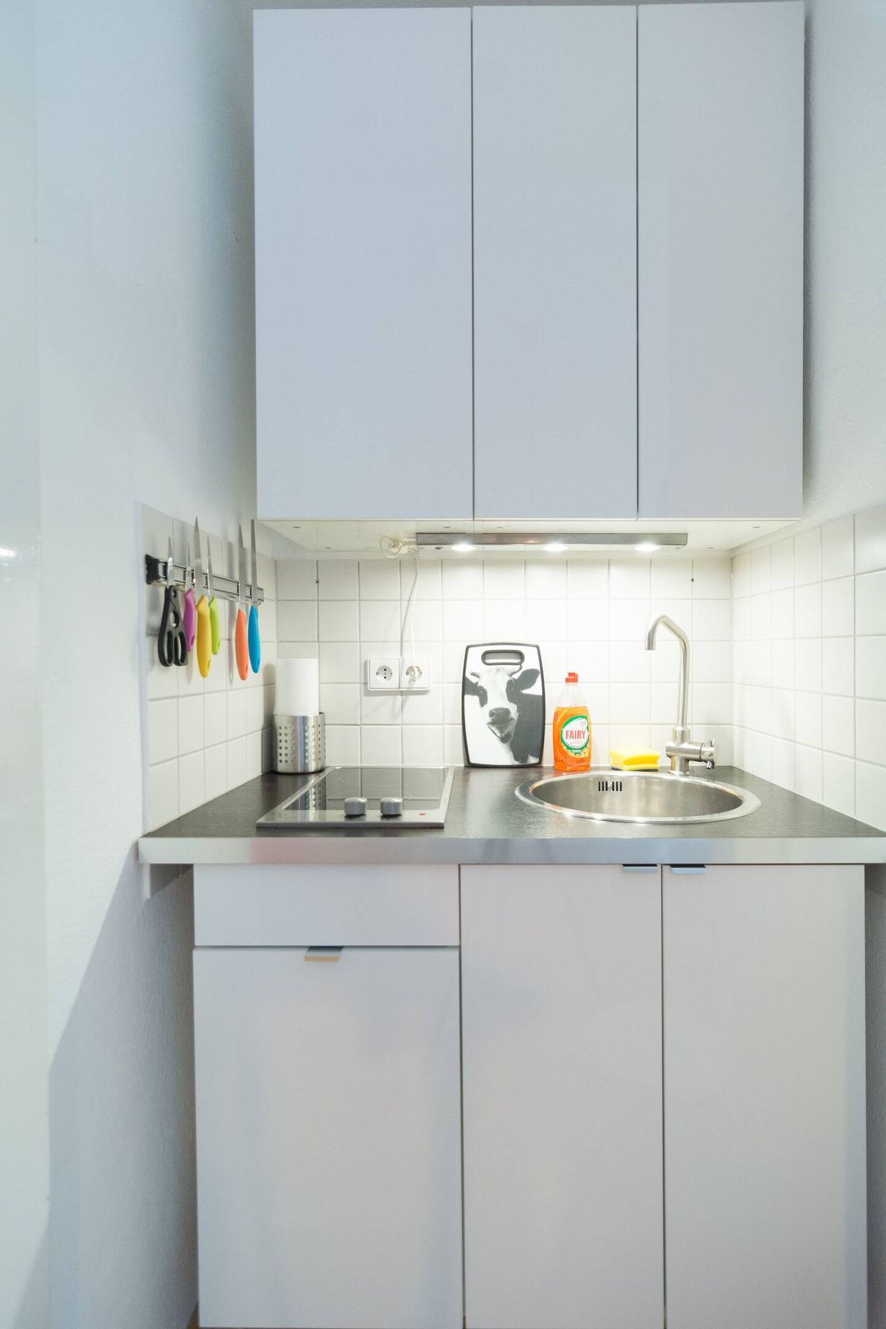 Quirky studio in very best area of  Dusseldorf with Balcony
