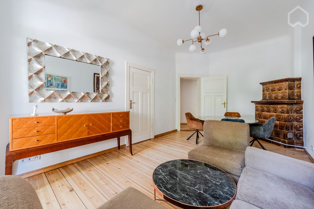 High end luxury Apartment (ready to move-in, central and quit)