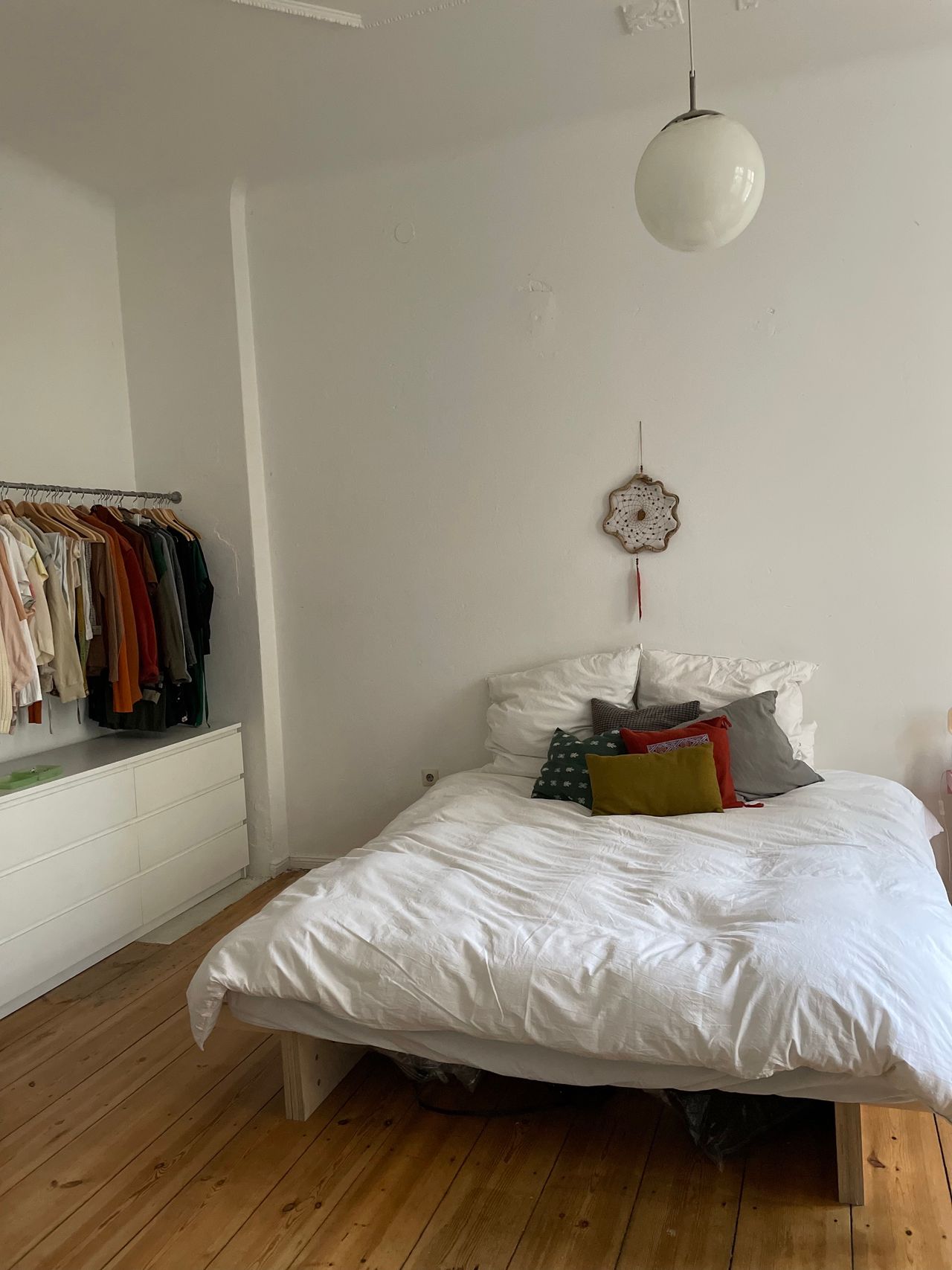 Beautiful 2,5 bedroom flat with balcony in Neukölln, Weserkiez