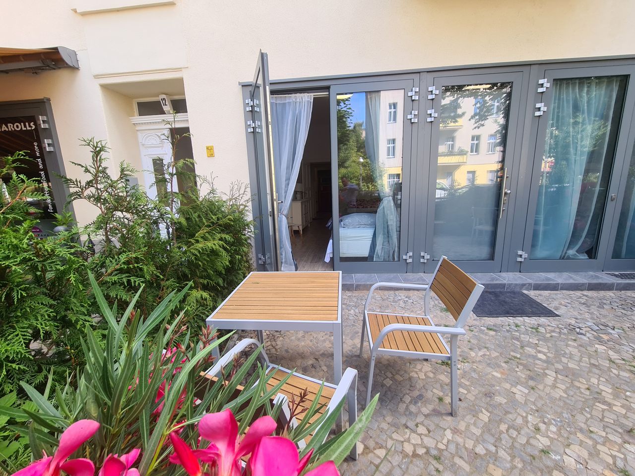 beautiful apartment in a very good location in Berlin, fully equipped