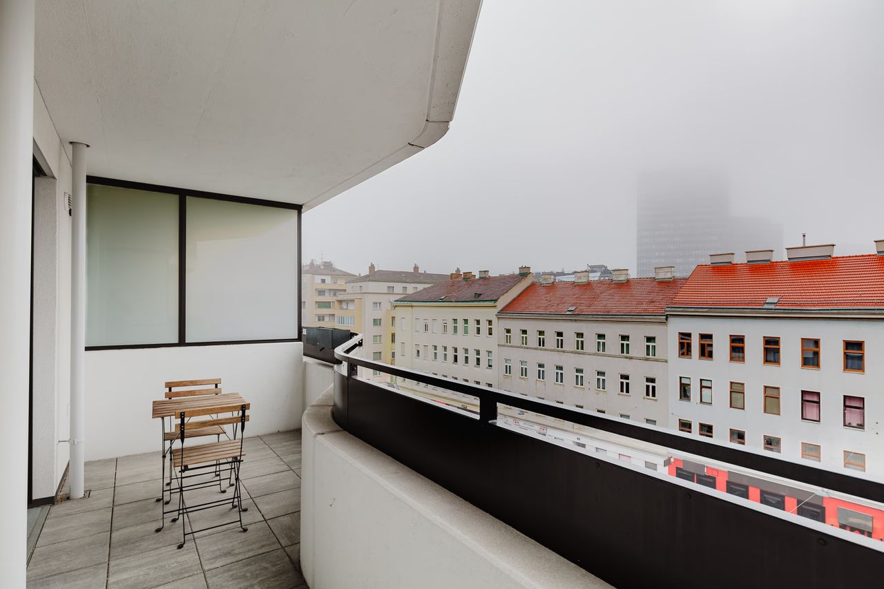 1 BR | Favoriten, sauna & elev, nr Belvedere