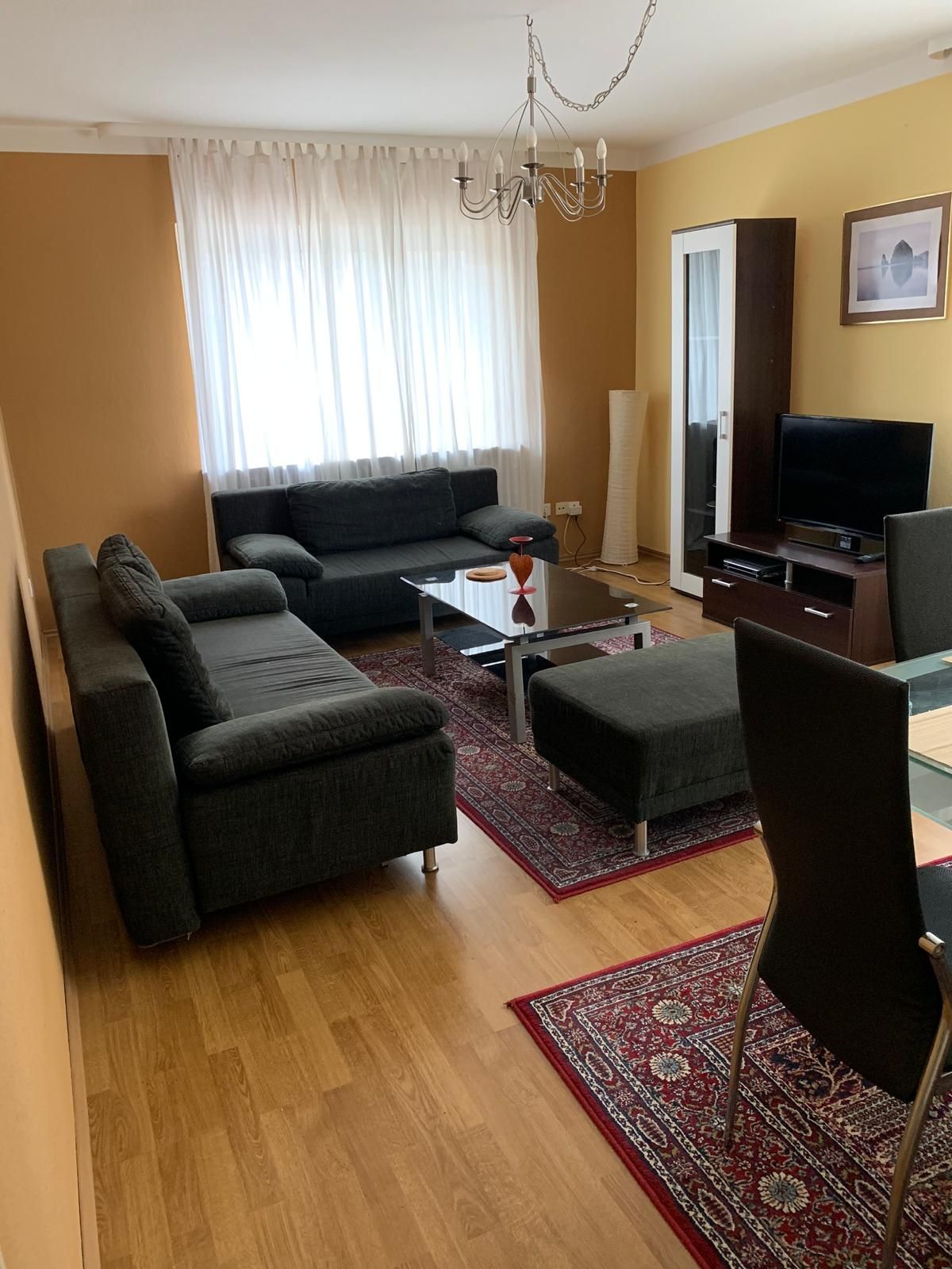 Fully furnished apartment in prime location
