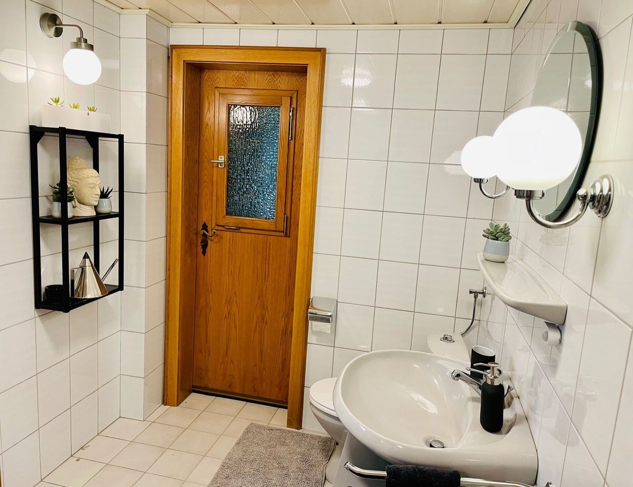 Furnished apartment with garden use and parking space