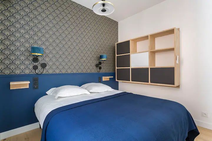 Charming Bellecour Suite - Your Ideal Home in the Heart of Lyon's Presqu'île with Modern Amenities and Luxurious Extras
