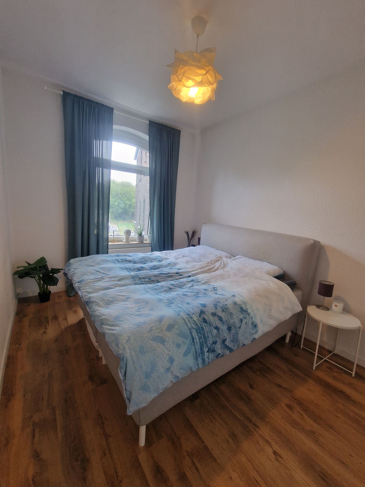 4 Room flat with fully equipped kitchen in Düsseldorfs finest area - Weekly cleaning